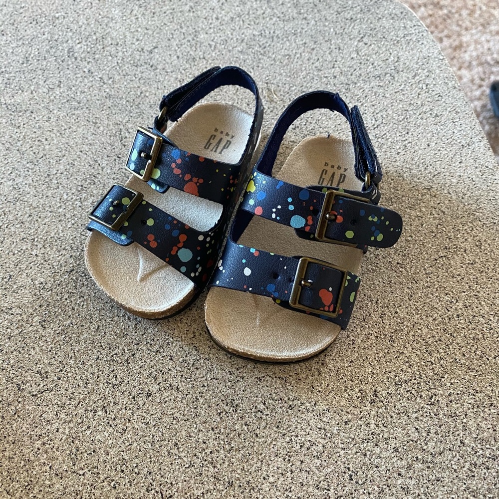 Gap baby sandals